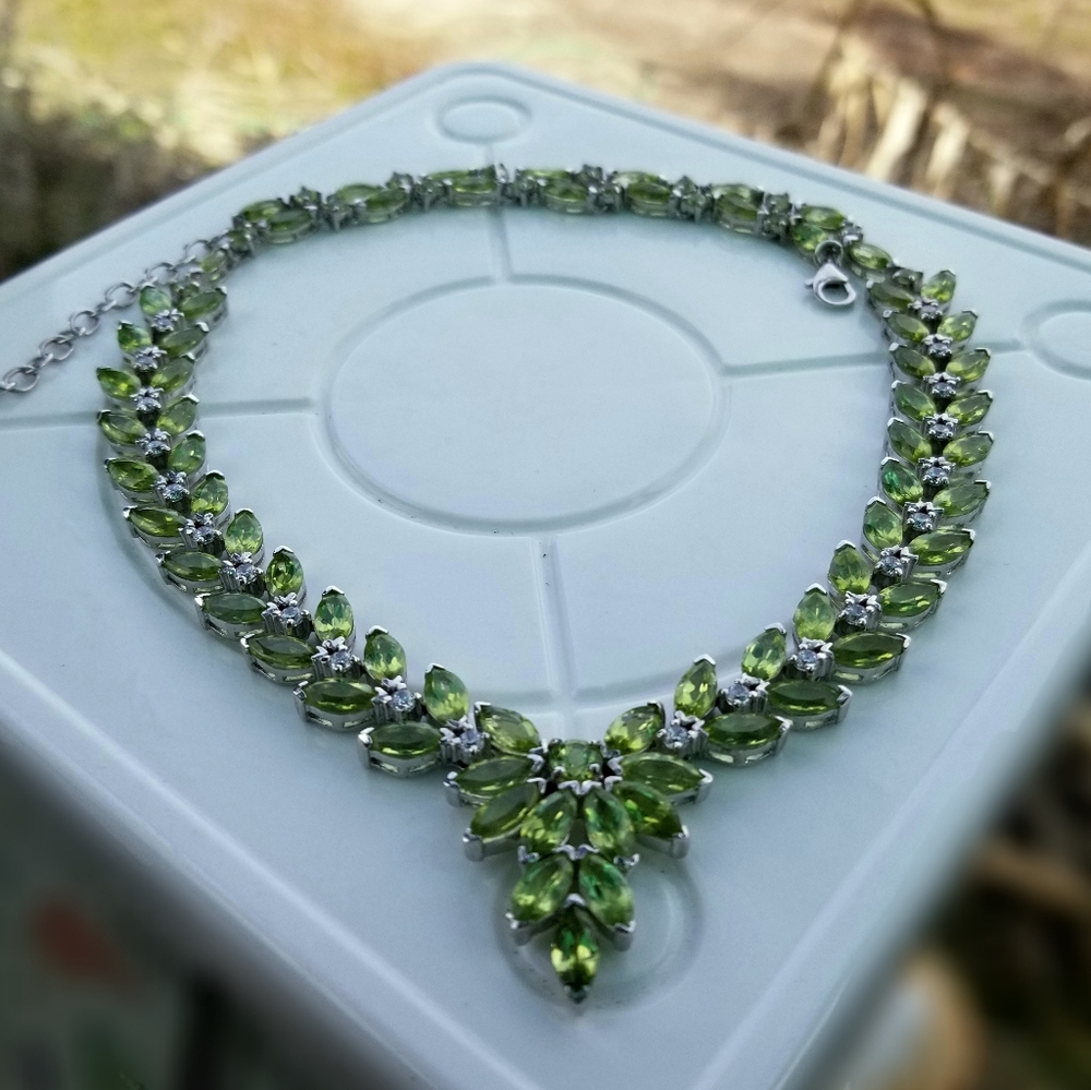 Preowned Sterling Silver and Real Peridots Statement Tennis Necklace